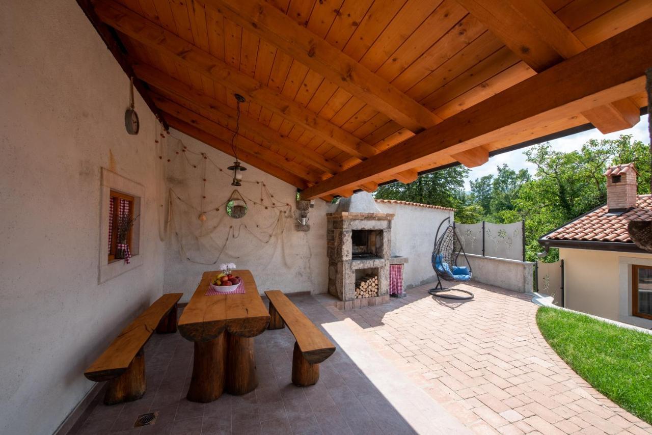 Kuca Za Odmor Villa Jurdani Exterior photo