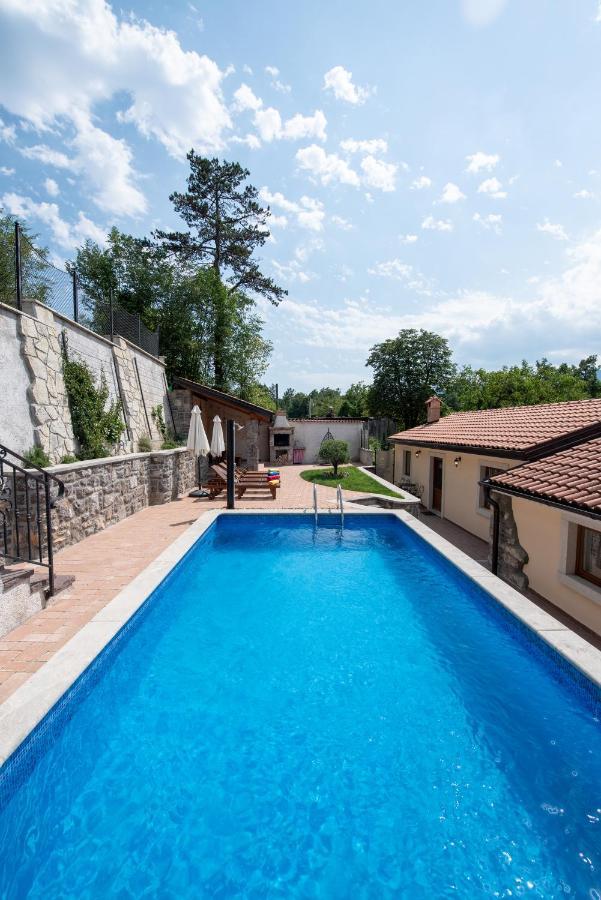 Kuca Za Odmor Villa Jurdani Exterior photo
